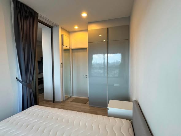 bedroom and room interior of Niche Pride Tao Poon Interchange