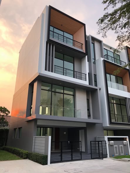 Nirvana Define Rama 9