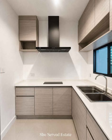 bathroom and kitchen of Nirvana Define Srinakarin-Rama9