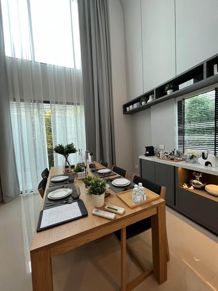 room interior and bathroom of Nirvana Define Srinakarin-Rama9