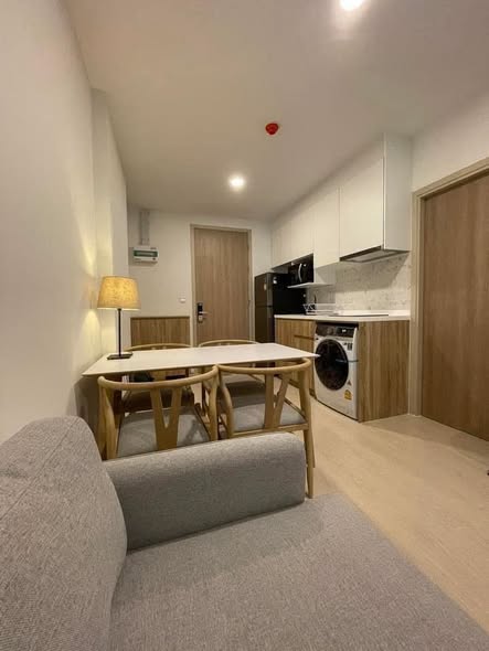 bedroom and living room of Noble Ambience Sukhumvit 42