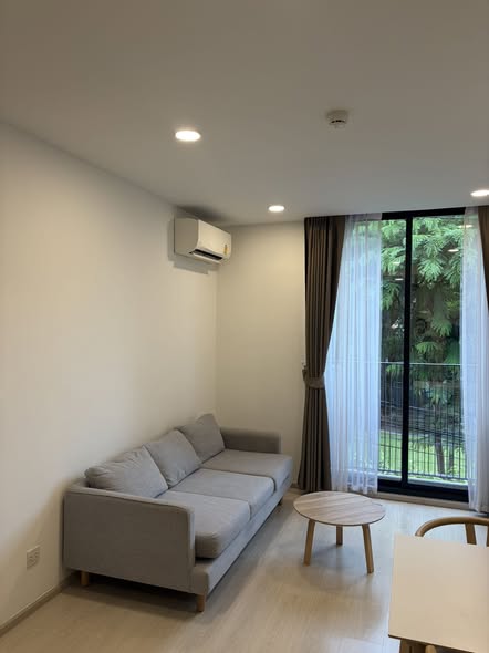 living room and room interior of Noble Ambience Sukhumvit 42