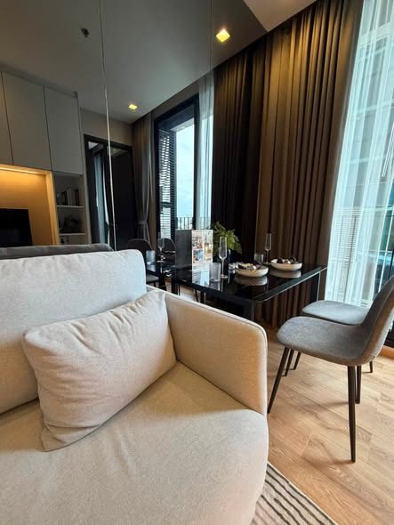 living room of Noble Around Ari