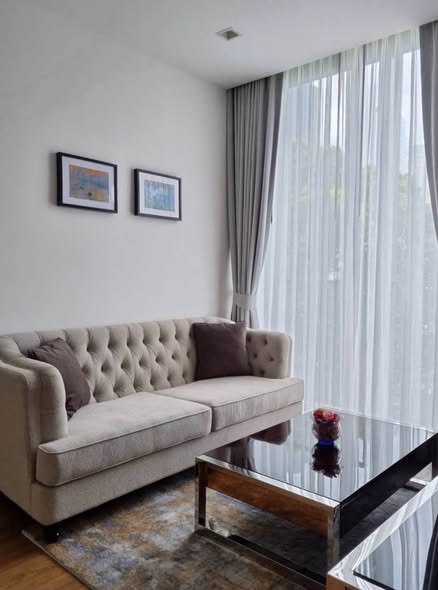 bedroom and living room of Noble Around Sukhumvit 33
