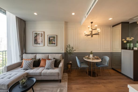 living room of Noble BE33