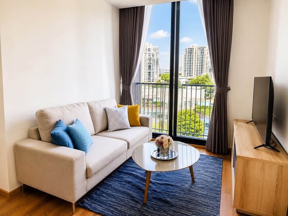 living room of Noble BE33
