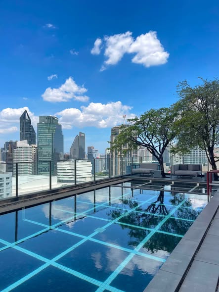 pool of Noble BE33