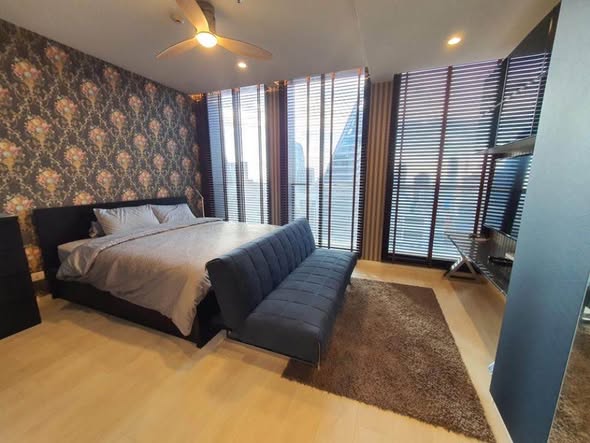 bedroom of Noble Ploenchit