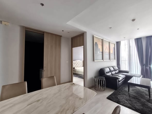bedroom and living room of Noble Ploenchit