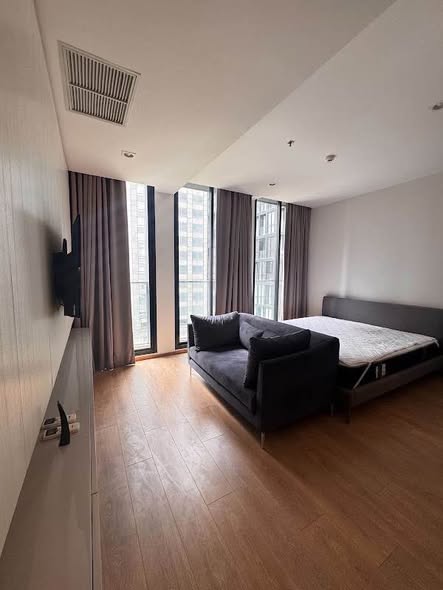 bedroom and living room of Noble Ploenchit