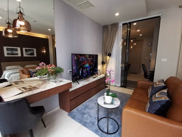 living room of Noble Ploenchit