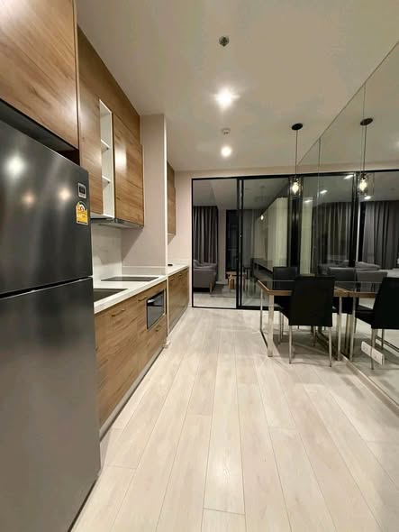 room interior and kitchen of Noble Ploenchit