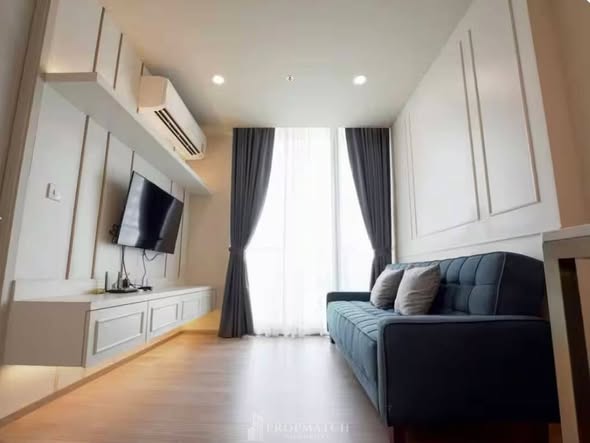 living room and bedroom of Noble Recole