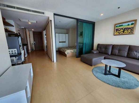 bedroom and living room and room interior of Noble Remix