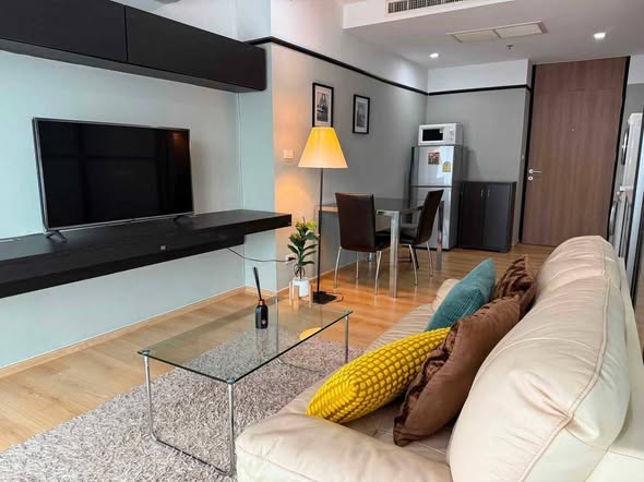 living room of Noble Remix