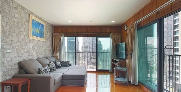 living room of Noble Remix