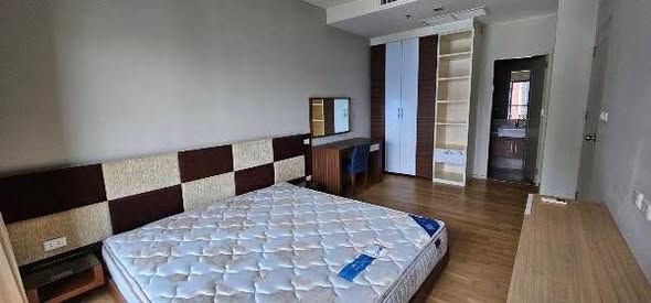 bedroom of Noble Reveal