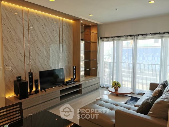bedroom and living room and room interior of Noble Reveal