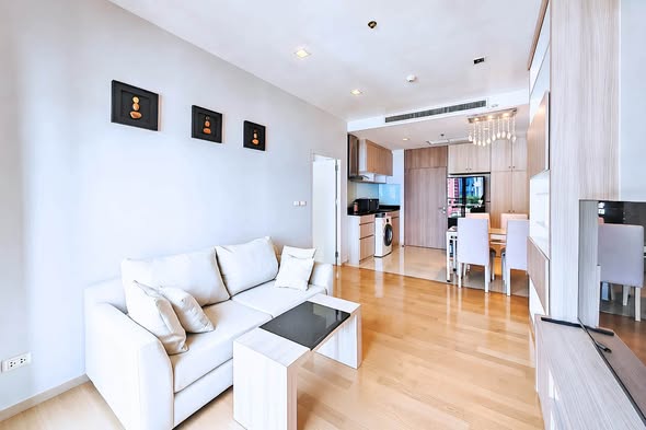 living room of Noble Reveal