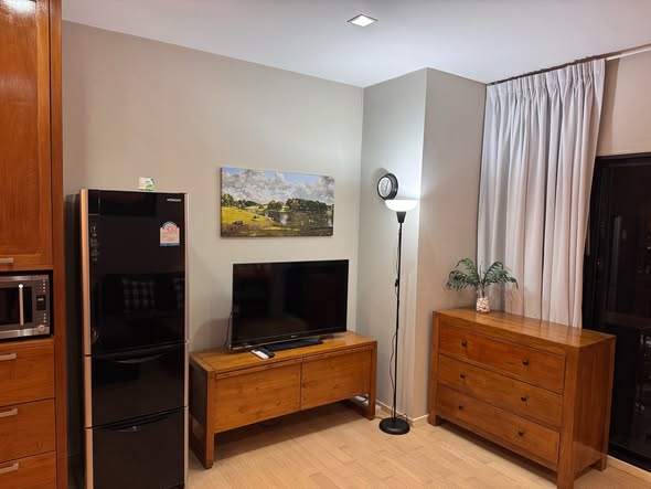 living room and room interior of Noble Reveal