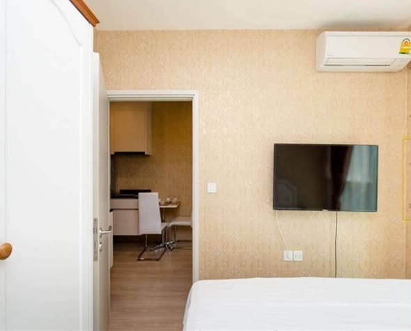 bedroom of Noble Revolve Ratchada 1