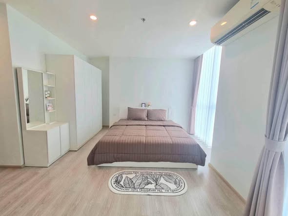 bedroom of Noble Revolve Ratchada 2
