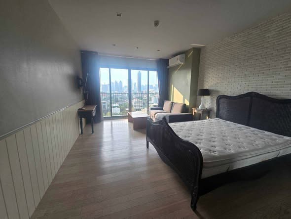 bedroom of Noble Solo