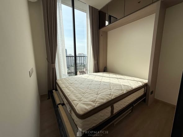 bedroom of Noble State Sukhumvit 39