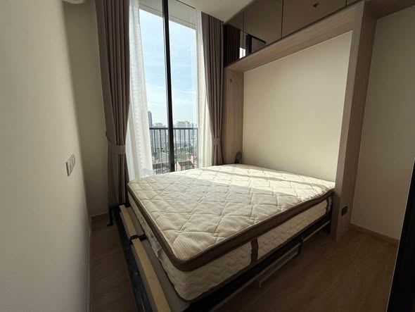 bedroom of Noble State Sukhumvit 39