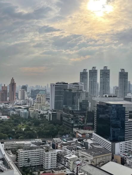 Noble State Sukhumvit 39