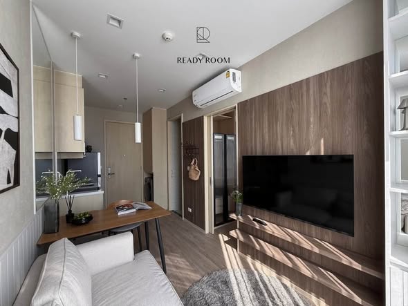 living room of Noble State Sukhumvit 39