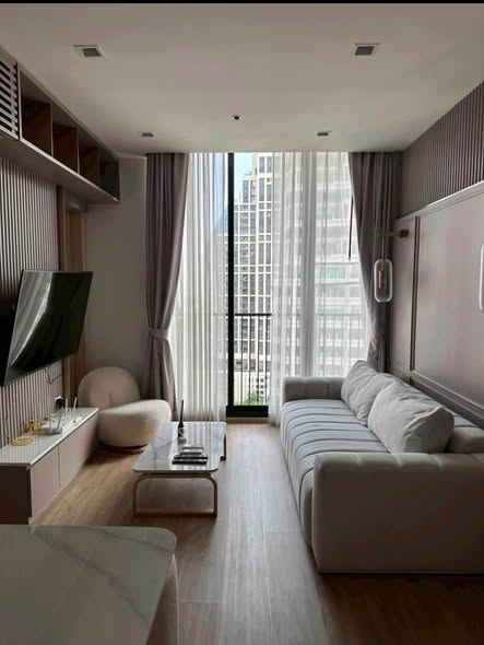 living room and bedroom of Noble State Sukhumvit 39