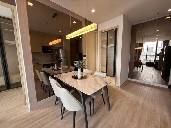 room interior of Noble State Sukhumvit 39