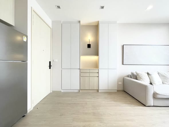 room interior of Noble State Sukhumvit 39