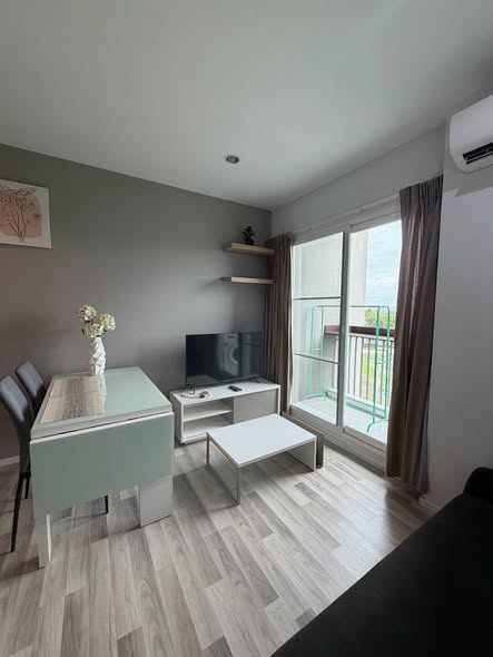 living room and bedroom of North 4 Condo นอร์ท 4 คอนโด