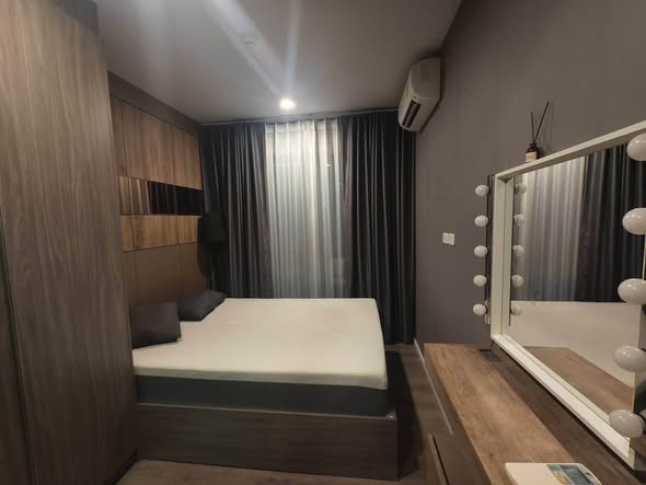bedroom of Notting Hill Sukhumvit 105