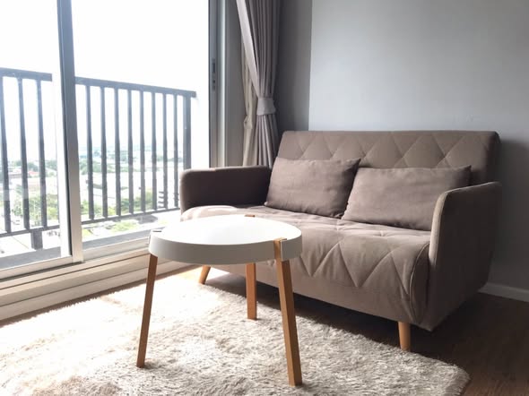 bedroom and living room of Notting Hill Sukhumvit – Phraek Sa