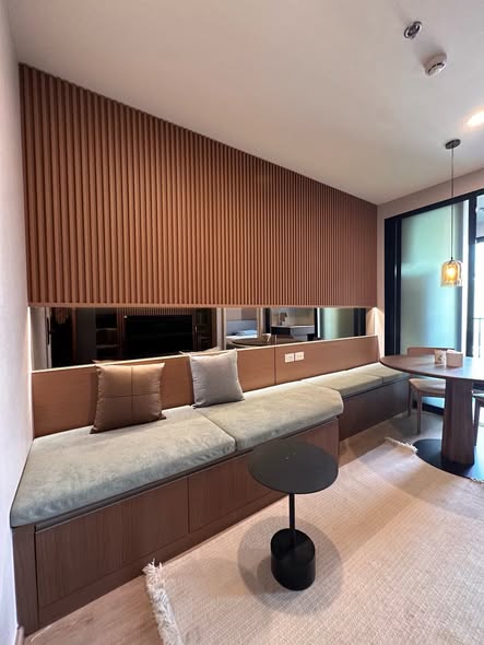 living room and bedroom of Nue District R9
