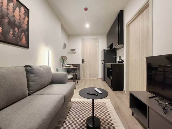 living room and bedroom of Nue District R9