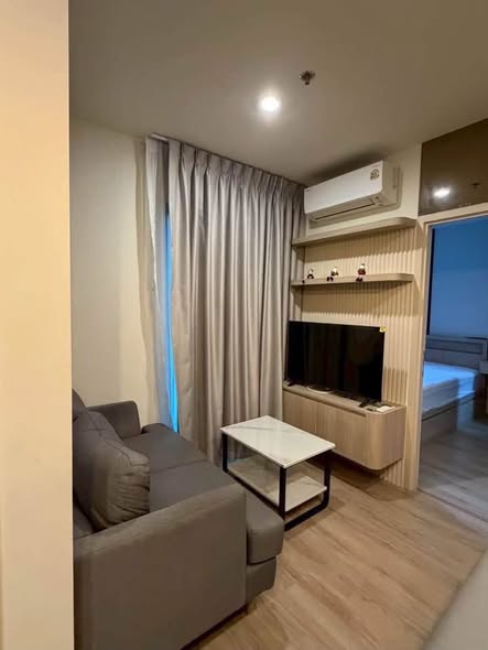 living room and bedroom of Nue District R9