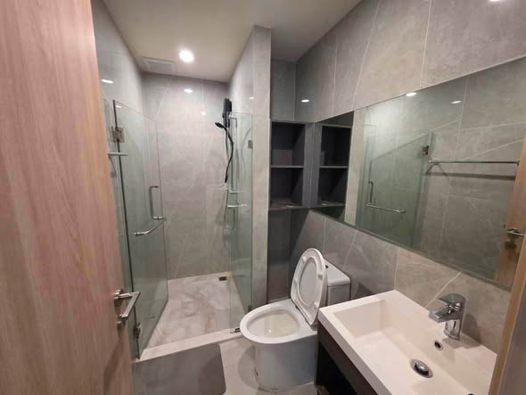 room interior of Nue District R9