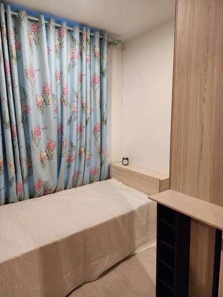 bedroom and bathroom of NUE Noble Ratchada Lat Phrao (นิว โนเบิล รัชดา ลาดพร้าว)