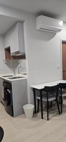 kitchen of Nue Riverest Ratburana นิว ริเวอร์เรสต์ ราษฎร์บูรณะ