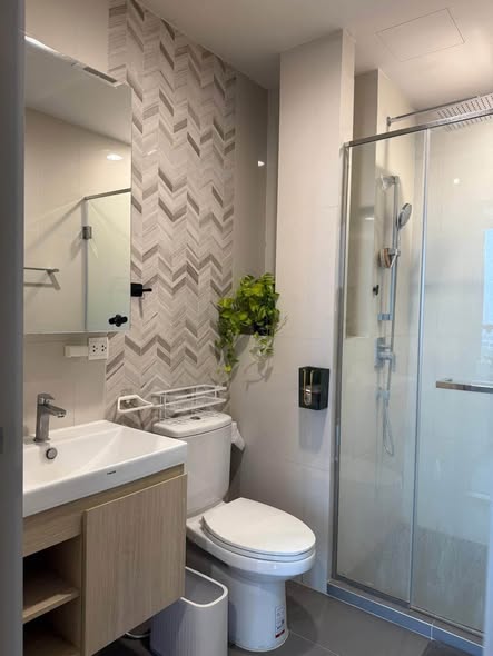 bathroom of Oka Haus