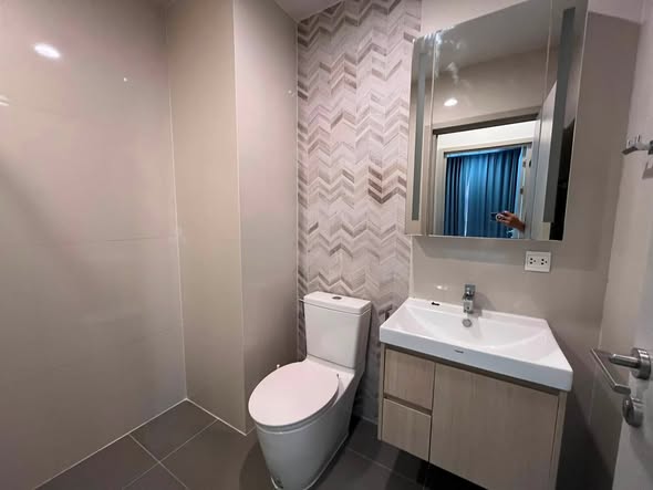 bathroom of Oka Haus