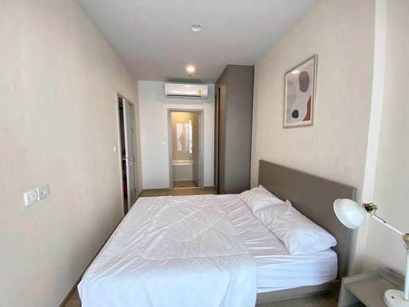 bedroom of Oka Haus