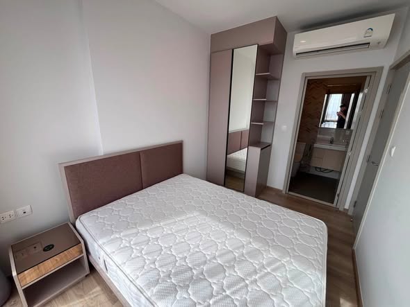 bedroom of Oka Haus
