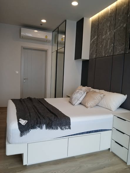 bedroom of Oka Haus