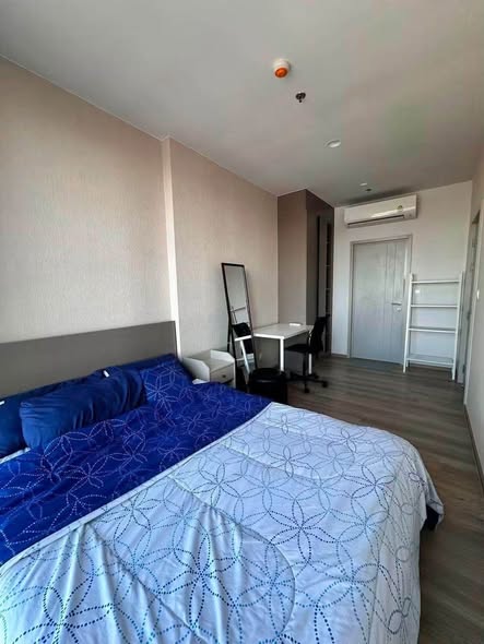bedroom of Oka Haus