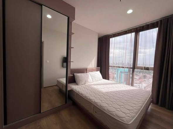 bedroom and room interior of Oka Haus